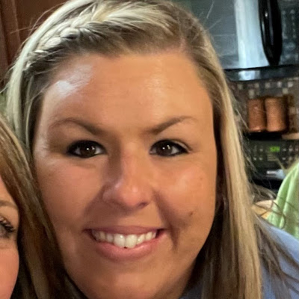 Meet your Posher, Hailey